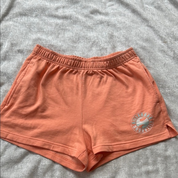 Billabong Pants - Billabong Orange Athletic Shorts Elastic Waistband Soft Fabric w pockets Sz M